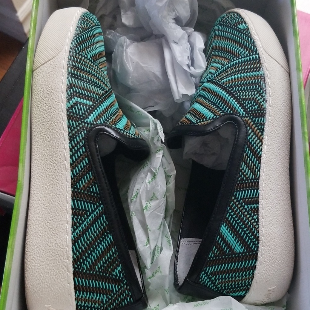 Sam Edelman slip on sneakers only worn 1x